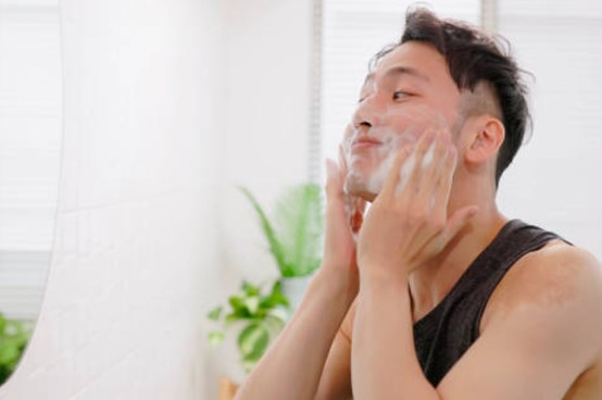 男士洗面乳